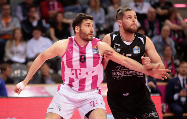 盟意味着红 盟意味着红