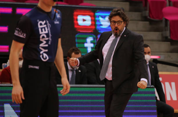 观众们总会 观众们总会